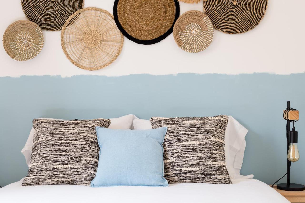 Feel Home In This Stunning Renovated Nest In Graca リスボン エクステリア 写真